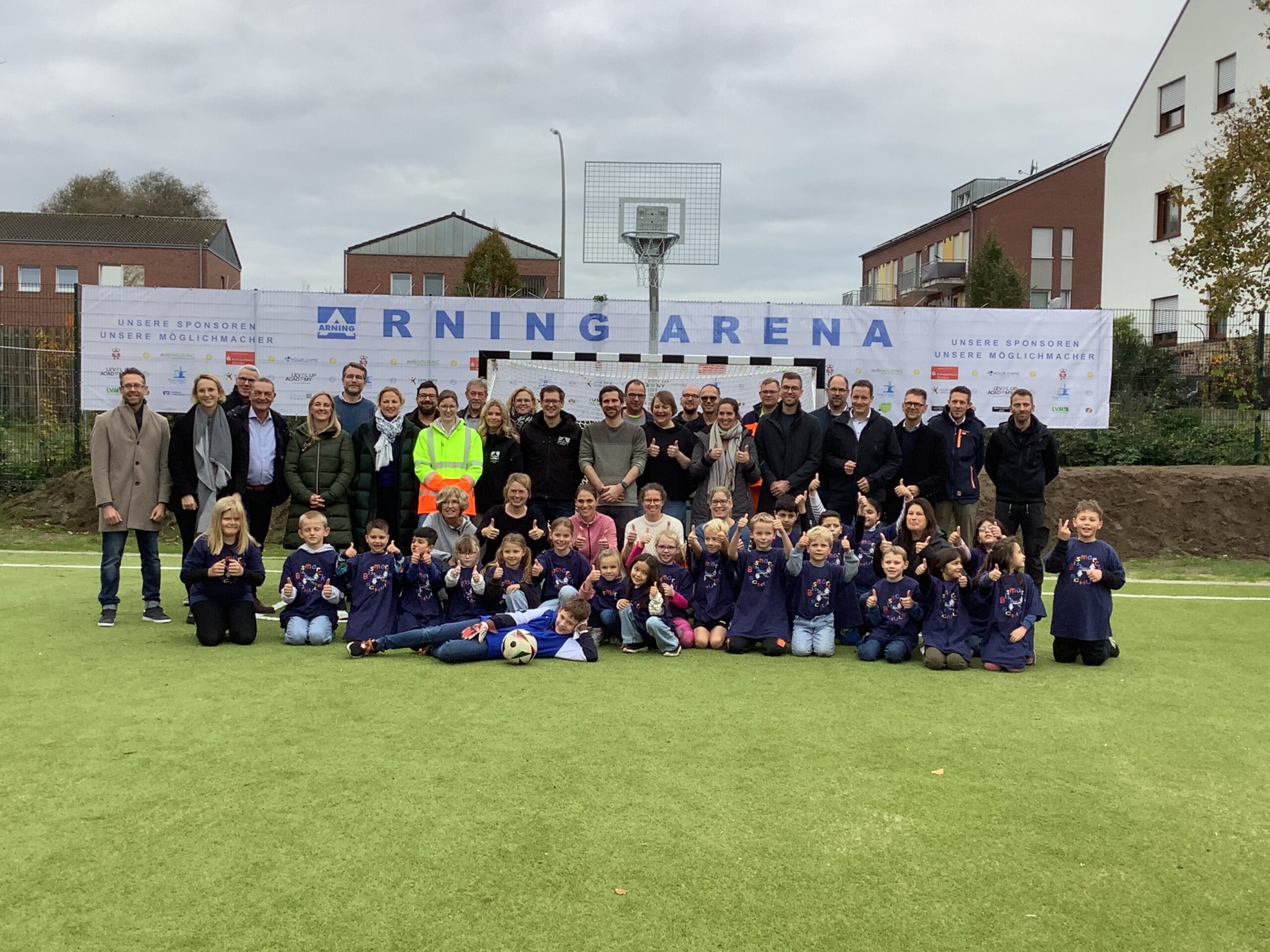 Einweihung des neuen Multifunktionssportplatzes – Bewegung macht schlau!